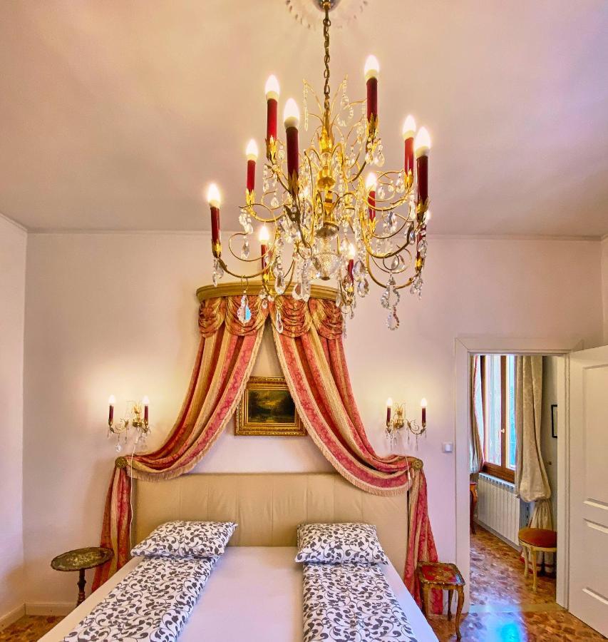 venezianischer Palazzo mit kostenlosen WLAN nähe Markusplatz Exterior foto